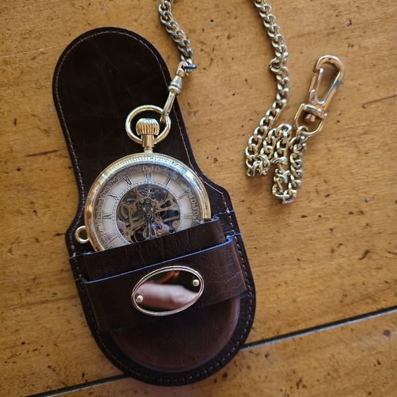 Majesti Dad honor gold pocket watch and leather case. - Picture 5 of 7